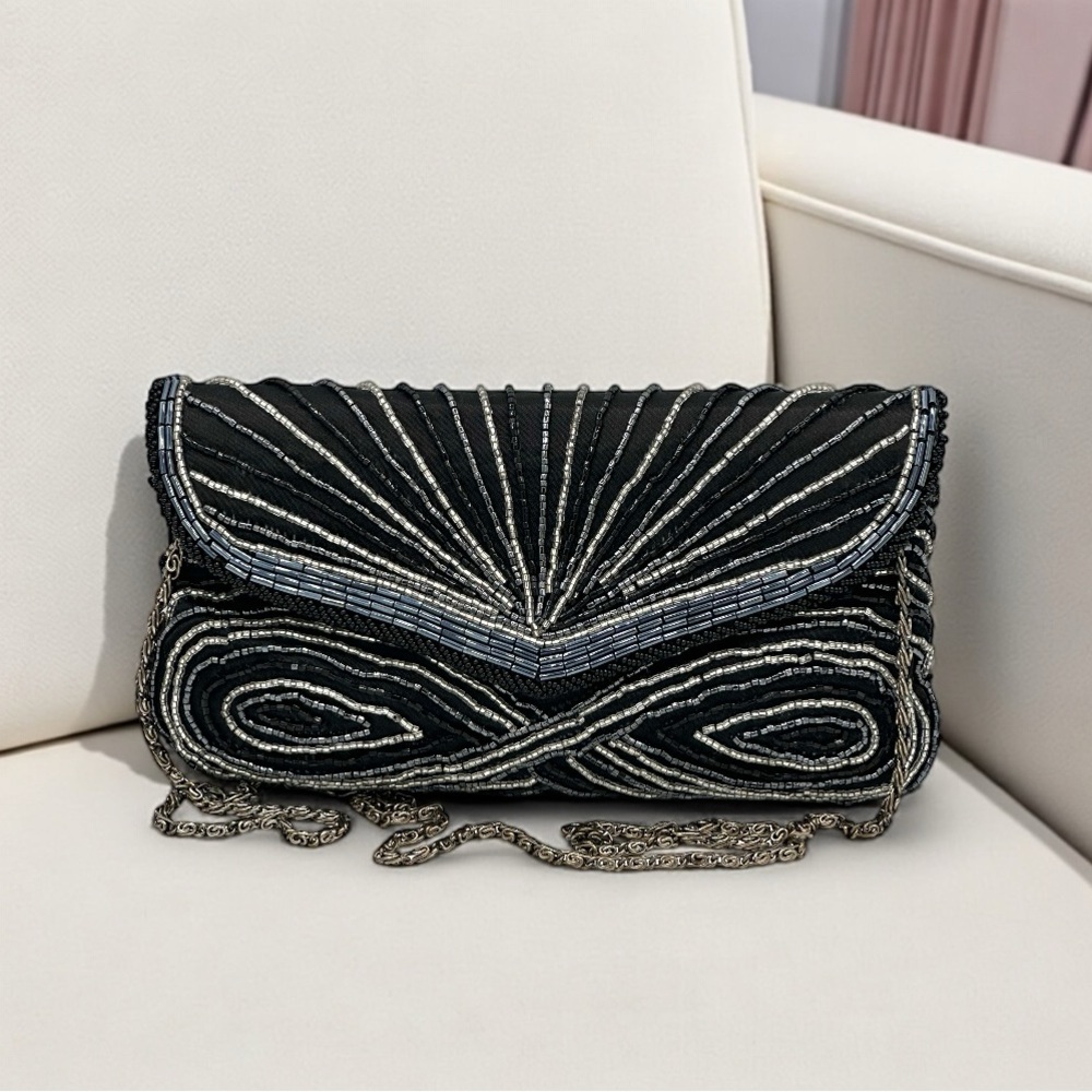 Vintage Art Deco Black & Silver Beaded Evening Bag